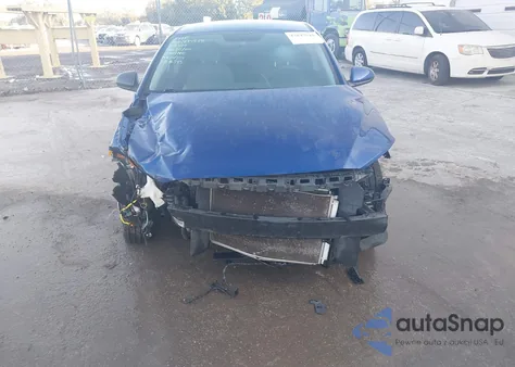 2017 Hyundai Elantra Se z USA, uszkodzony, nr VIN 5NPD74LF7HH100311